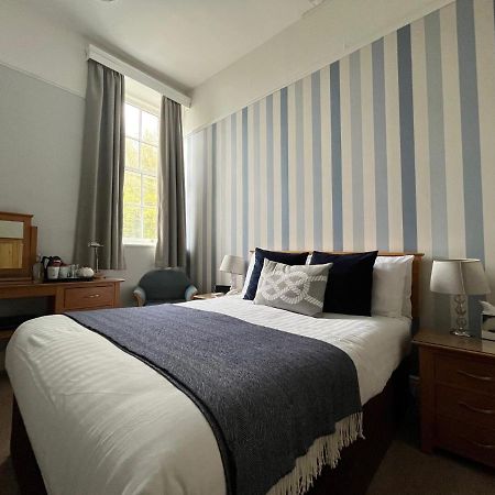 Berry Head Hotel Brixham Bagian luar foto