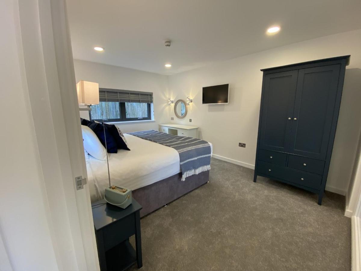 Berry Head Hotel Brixham Bagian luar foto